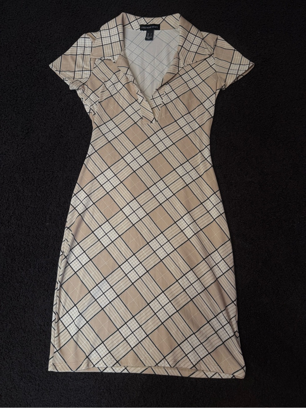 Streetwear Society Beige Plaid Collared Midi Dress